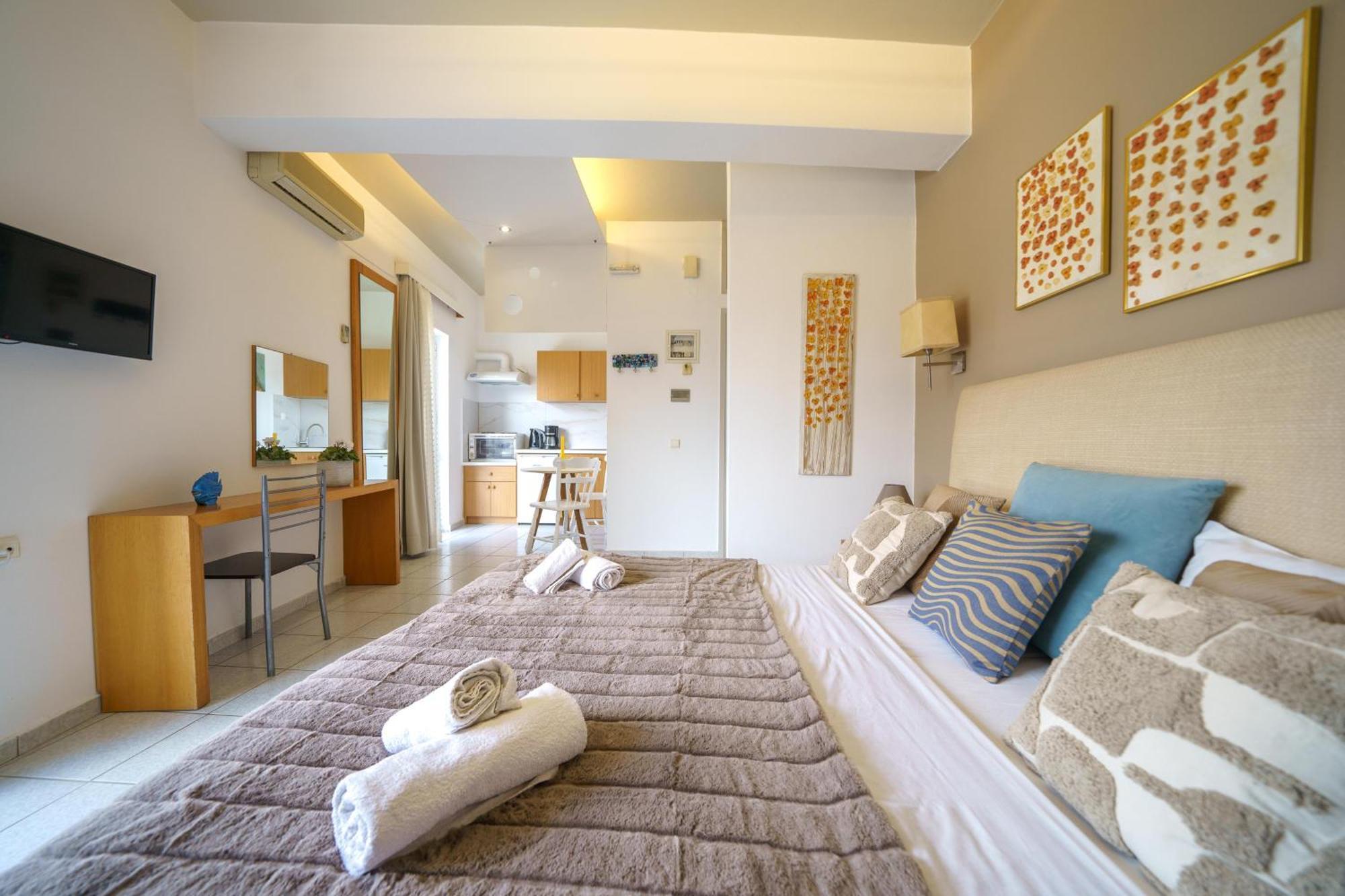 Rodi Blue Apartments Amoudara  Экстерьер фото