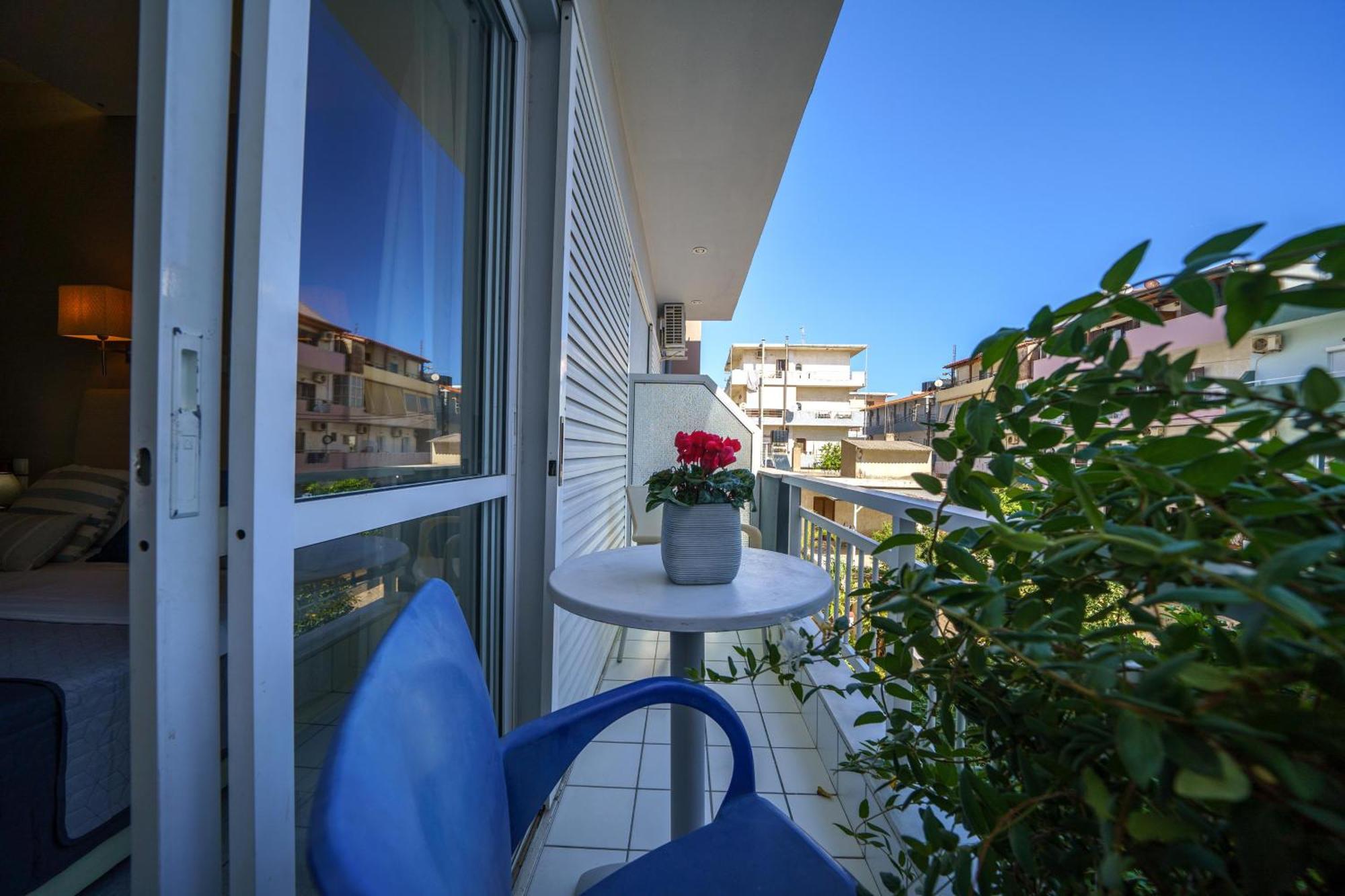 Rodi Blue Apartments Amoudara  Экстерьер фото