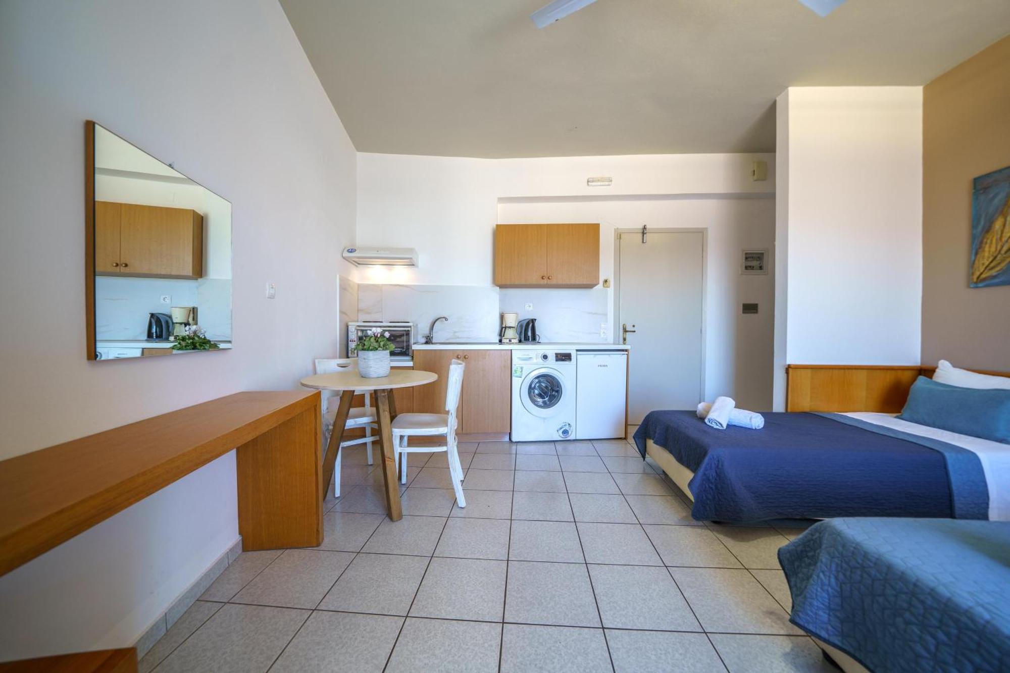 Rodi Blue Apartments Amoudara  Экстерьер фото